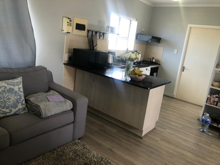 To Let 1 Bedroom Property for Rent in Mossel Bay Central Western Cape